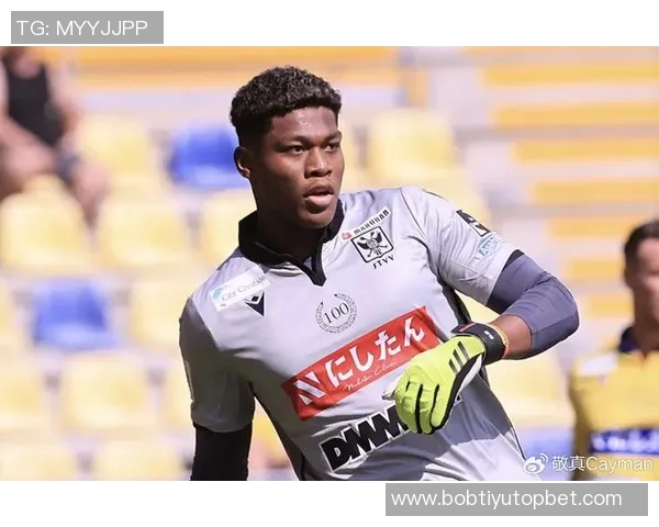 心理战失败莱奥罚点球时听从铃木彩艳指示成功进球